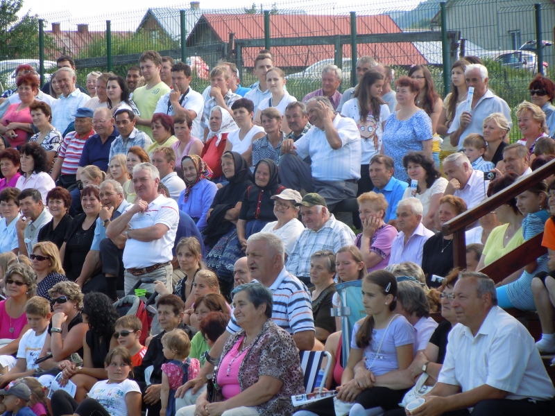 Na švatoho Jána - 50 rokov folklórny súbor Kečera. 