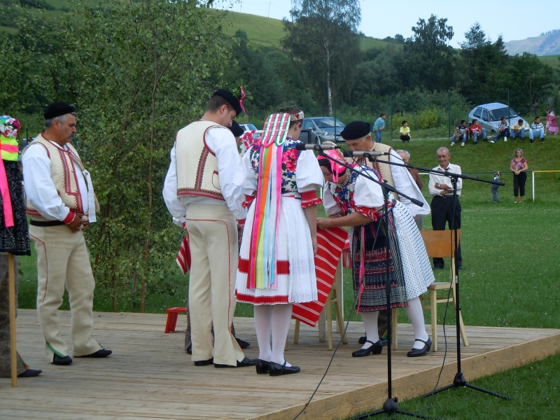 Na švatoho Jána - 50 rokov folklórny súbor Kečera. 