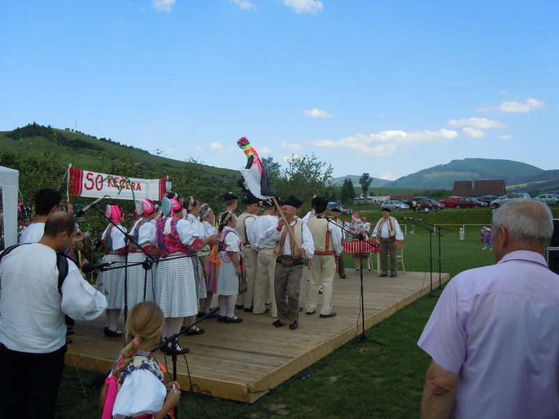 Na švatoho Jána - 50 rokov folklórny súbor Kečera. 