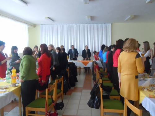 201303280932440.dscn4033